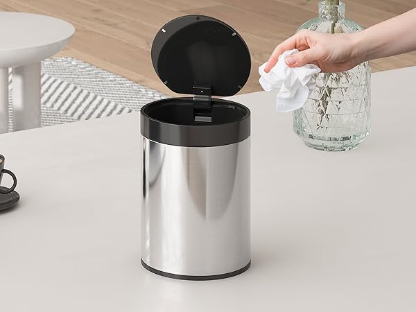 Mini Desk Trash Can with Lid
