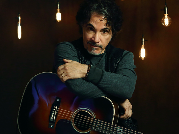 John Oates Uses Humidipak