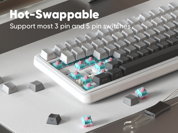 Hot-swappable keyboard