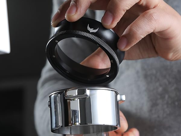 Espresso dosing funnel puck screen set