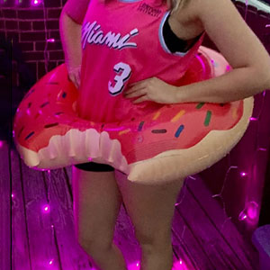 donut pool float