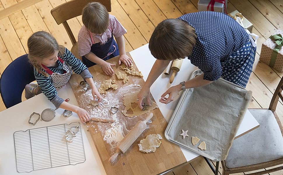 baking sheets and rack
