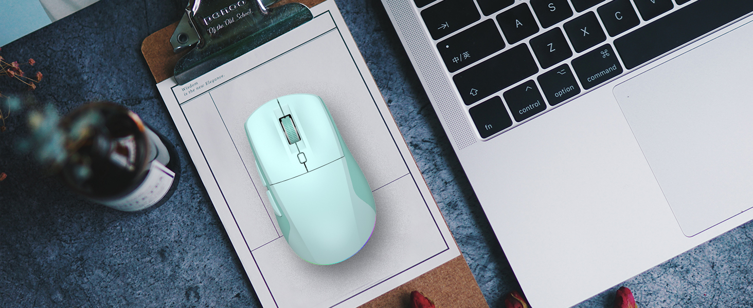 Rechargeable bluetooth mouse