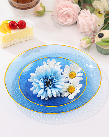 plastic plates