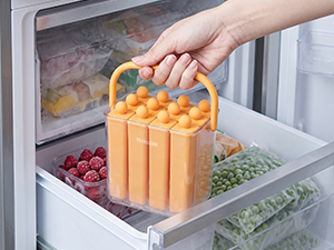 Mmkszaee 12 Individual Lidded Silicone Ice Cube Trays, 2-in-1 Popsicles