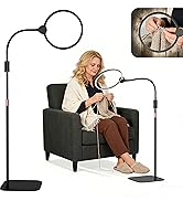 magnifying glass with lisht and stand
