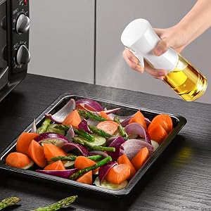 Oil spray bottle for kitchen cooking olive oil sprayer dispenser mister refillable glass
