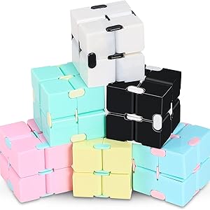Infinite Folding Cube