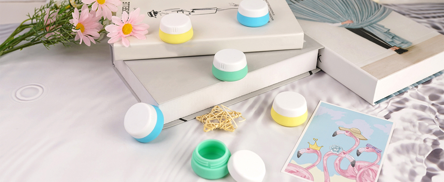 travel containers