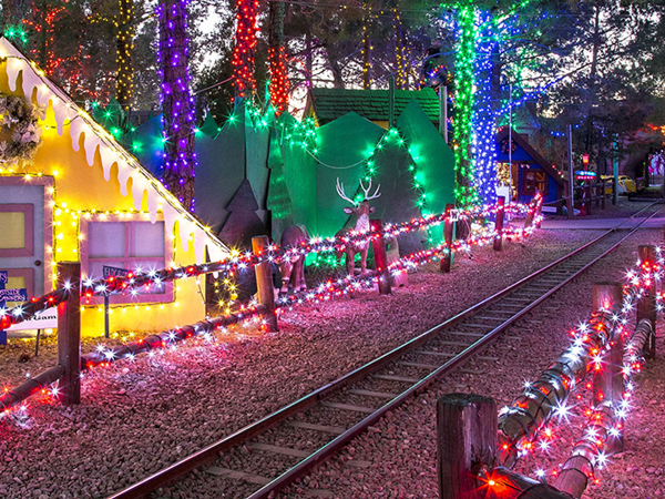 red and white xmas lights