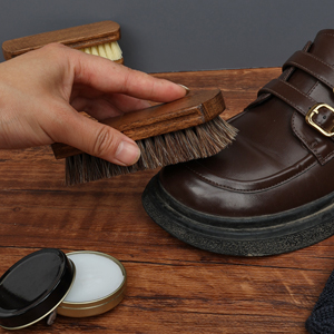 horse hair brush