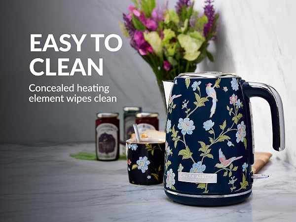 Text reads 'EASY TO' and 'CLEAN' in separate panels. Shows navy blue patterned coffee mug or container from multiple angles.