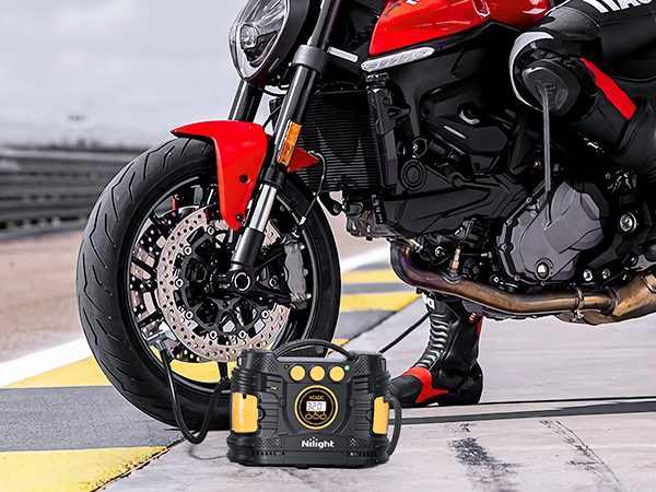 AC/DC tire inflator