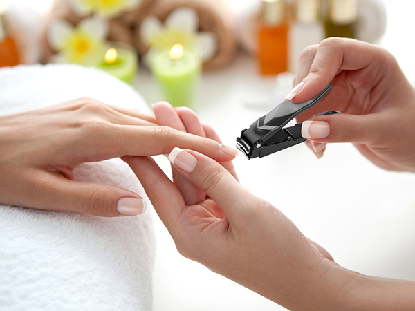 nail clippers