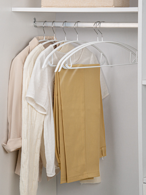 closet coat hangers