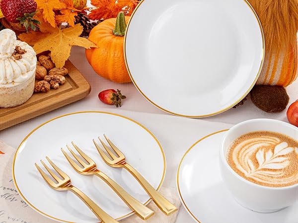 DESSERT PLATES