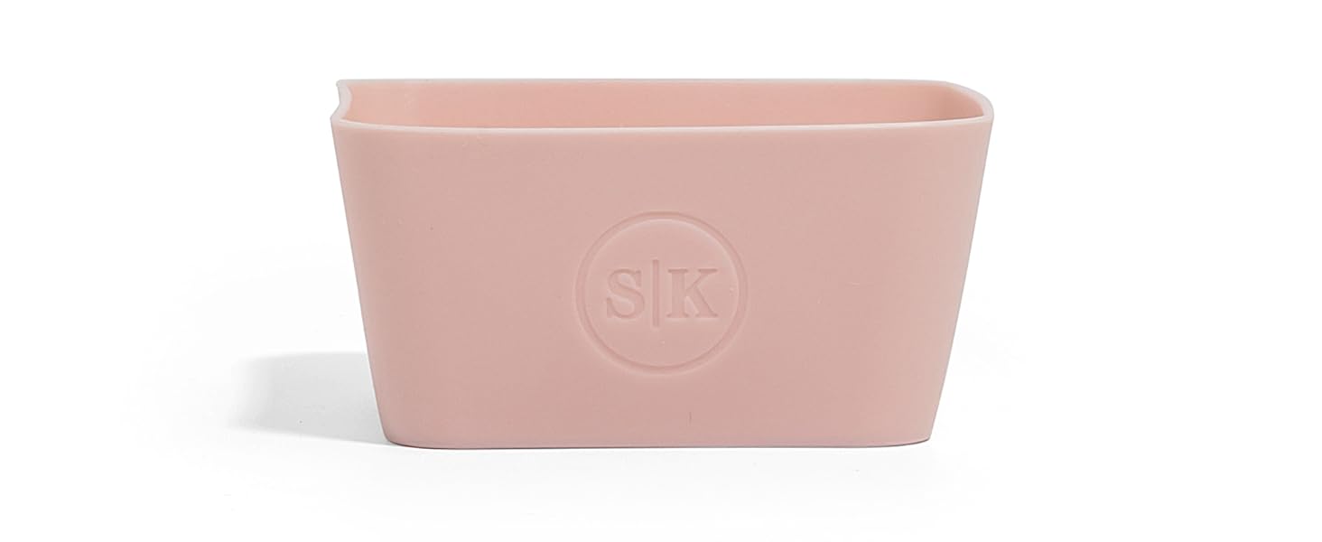 Single square dusty rose silicone baking cup