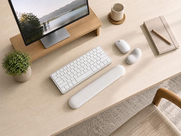 DEMON CHEST ERGONOMIC WRIST REST SET
