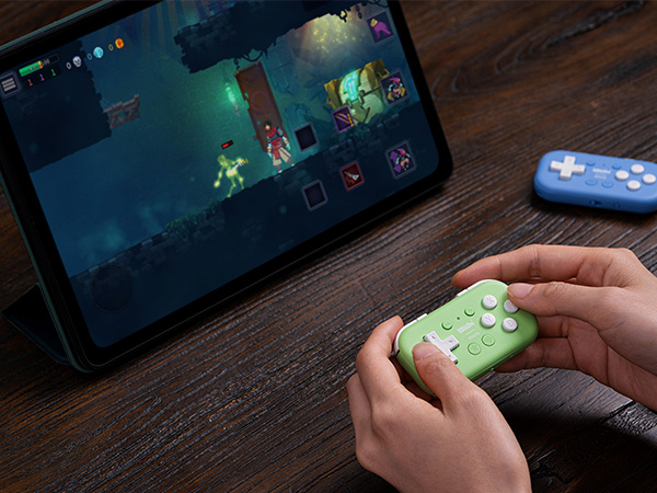 pocket-sized Bluetooth controller. Compatible with Switch and Android.