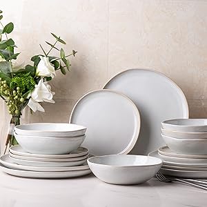 dinnerware sets