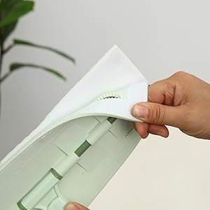 Easy to install mop pad