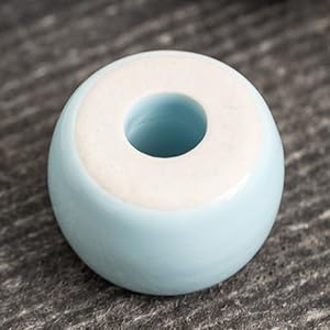 green toothbrush holder