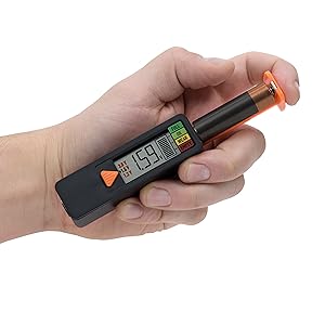 lacrosse, la crosse, 911-65557-INT, battery tester, digital, voltage, AAA, AA, lithium, batteries