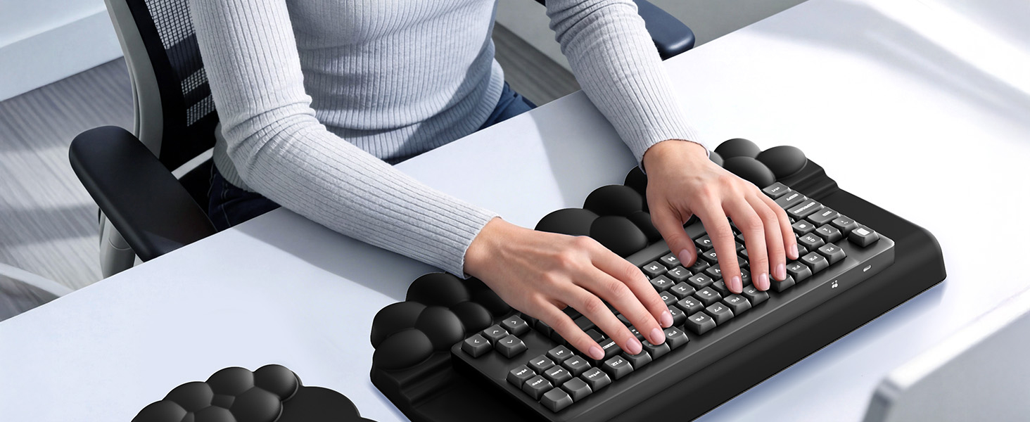 Cloud Wrist Rest