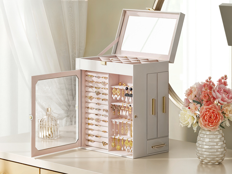 Big Jewelry Box with Mirror