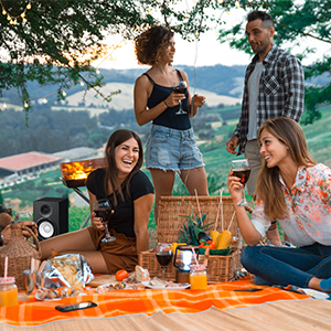 Audio amplifier for outdoor