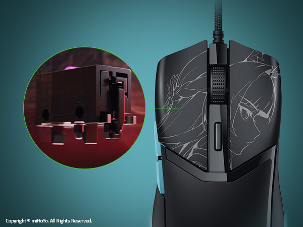 Comfortable to hold and caters to most grip styles, allowing for fast, precise control