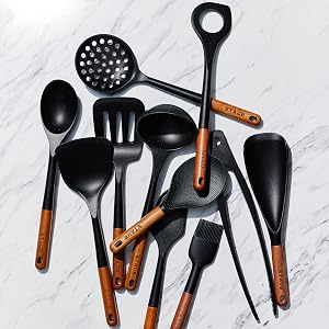 Staub, cooking tools, spatula, ladle, turner