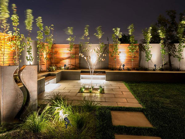 solar fence lights