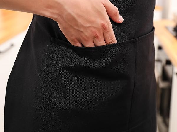 Possibility to put more items with 2 large pockets.
