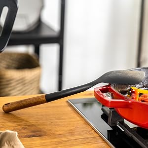 Staub, cooking tools, spatula, ladle, turner
