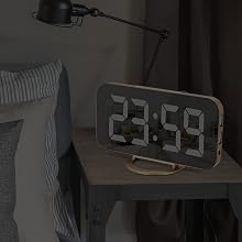 alarm clock with Night Mode
