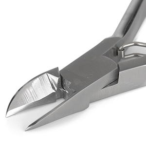 Sharp and Wear-resistant Blades