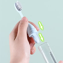 travel size toobrush