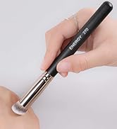 kitten paw concealer brush under eye for eyebrows