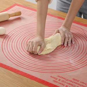 Extra large baking mat for rolling out dough