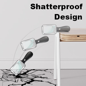 magnifier with light
