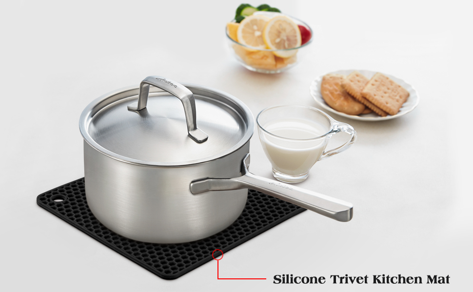 black trivet mats