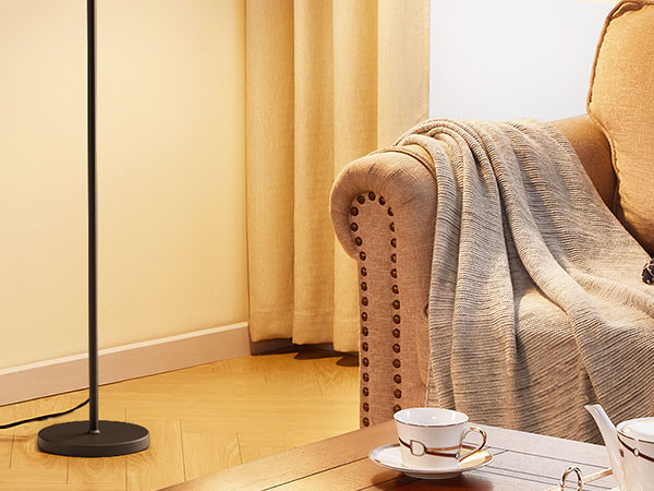 floor lamp