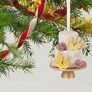 Hallmark Keepsake 2023 Wedding Cake Ornament