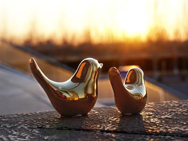 Birds Statues