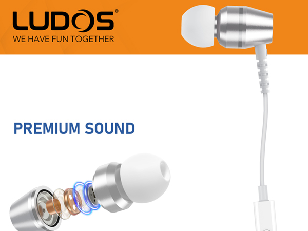 wired earbuds
