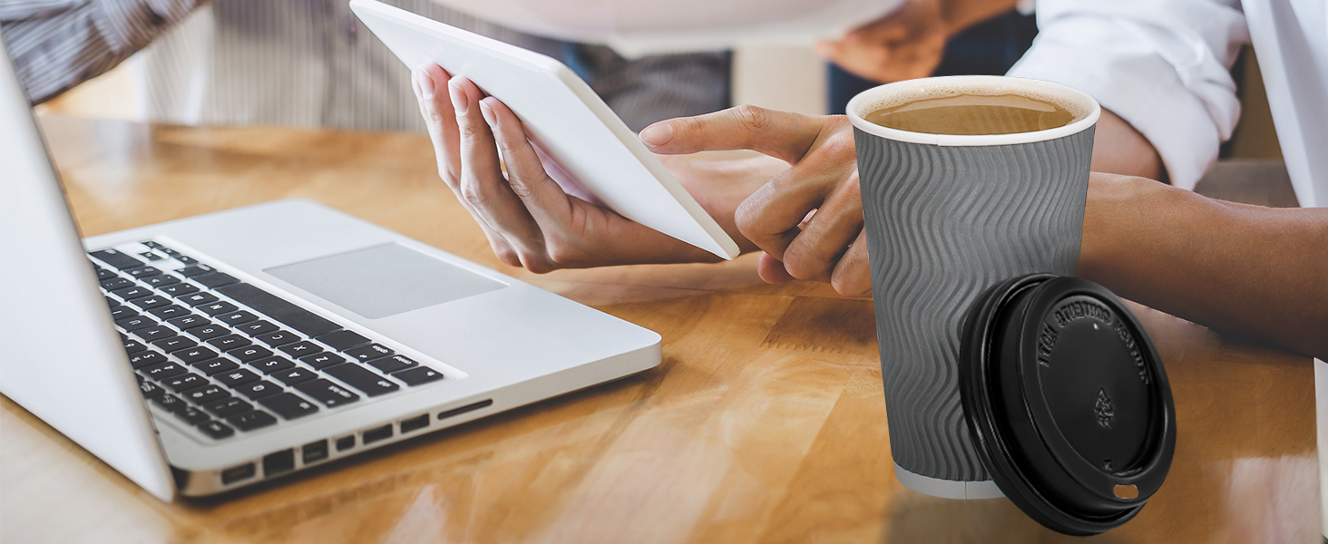 coffee cups with lids office