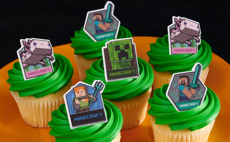 Minecraft Cupcake Rings on Green Cupcakes