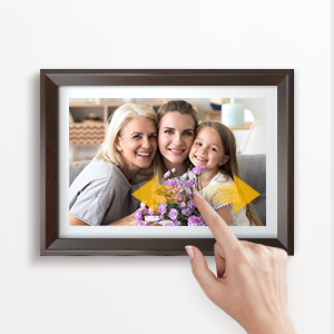digital picture frame