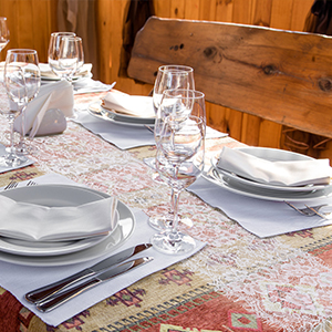 Lace table runners
